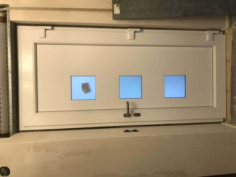 Bild zum BAU-Forumsbeitrag: Eingangstür innen  -  was kommt aufs Kompriband? im Forum Fenster und Außentüren
