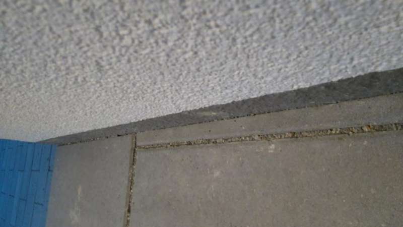 Bild zum BAU-Forumsbeitrag: Trennung Außentreppe Blockstufen/Platten zu Fassade im Forum Treppen, Rampen, Leitern