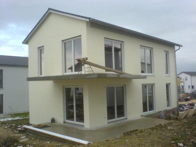 BAU.DE / BAU-Forum: 1. Bild zu Frage "Wie nachträglich Bauteile an Wand mit WDVS befestigen?" im BAU-Forum "Außenwände und Fassaden"