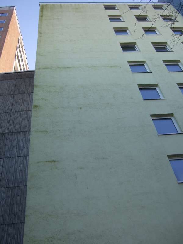 BAU.DE / Forum: 1. Bild zu Antwort "Sowas..." - die Frage lautete "Sind Außenwände in Wärmeziegel 36,5 cm nach EnEV up to date oder veraltet?" im Forum "Außenwände und Fassaden"