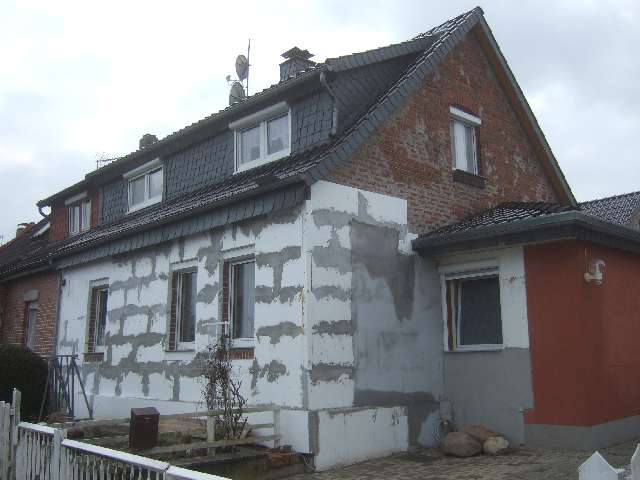 BAU.DE / BAU-Forum: 1. Bild zu Antwort "Wie ..." auf die Frage "Fenster erneuern und ggf. WDVS bei Altbau" im BAU-Forum "Außenwände und Fassaden"
