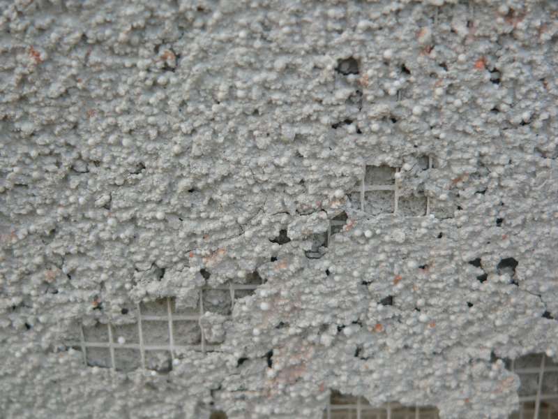 BAU.DE / BAU-Forum: 3. Bild zu Frage "Putz auf OSB-Platten: M&auml;ngel erkennen? Auftragsst&auml;rke, Haftung & Risiken in Bayern?" im BAU-Forum "Au&szlig;enw&auml;nde und Fassaden"