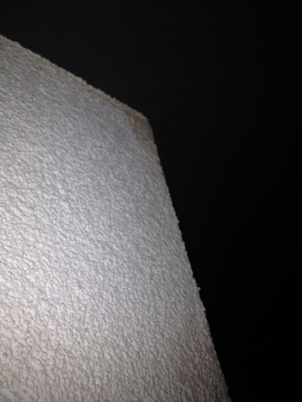 BAU.DE / BAU-Forum: 1. Bild zu Antwort "Das Foto habe ich gestern am ..." auf die Frage "Brauner Wasserfleck zwischen Fassade und Dachuntersicht" im BAU-Forum "Außenwände und Fassaden"