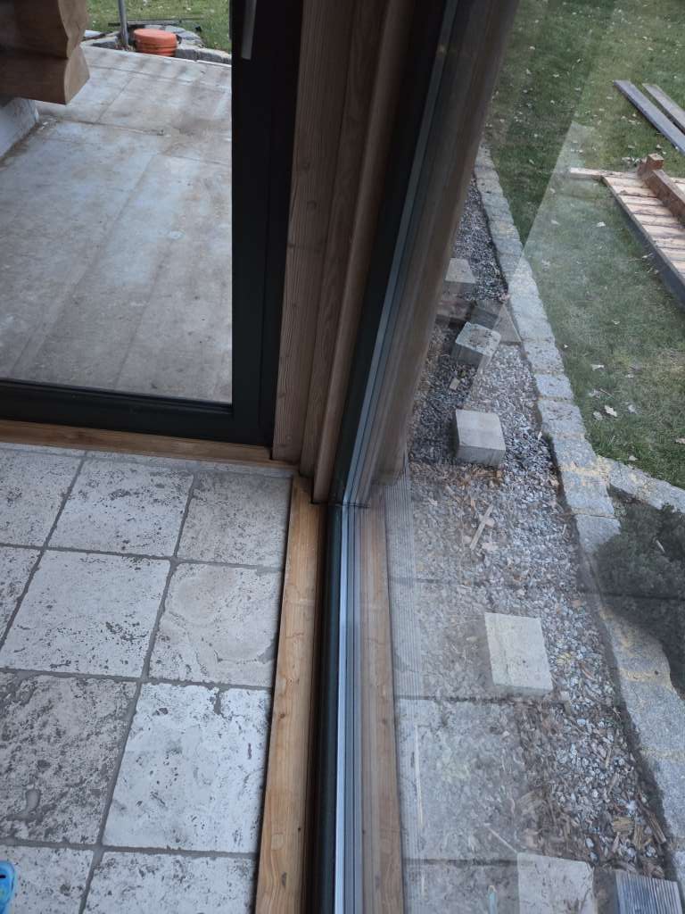 BAU.DE / BAU-Forum: 4. Bild zu Frage "Terrasse auf Garagendach: Leichter & pflegeleichter Aufbau bis 18 cm gesucht" im BAU-Forum "Balkon und Terrasse"