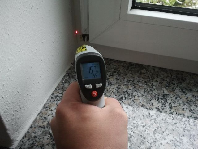 BAU.DE / BAU-Forum: 1. Bild zu Frage "Hallo liebe Bauexperten, wohne im 1. Stock ..." im BAU-Forum "Fenster und Außentüren"