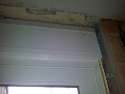 BAU.DE / BAU-Forum: 1. Bild zu Frage "Anputzleisten und Acryl f&uuml;r luftdichte Fenster: Geeignet? Risiken & Alternativen?" im BAU-Forum "Fenster und Au&szlig;ent&uuml;ren"