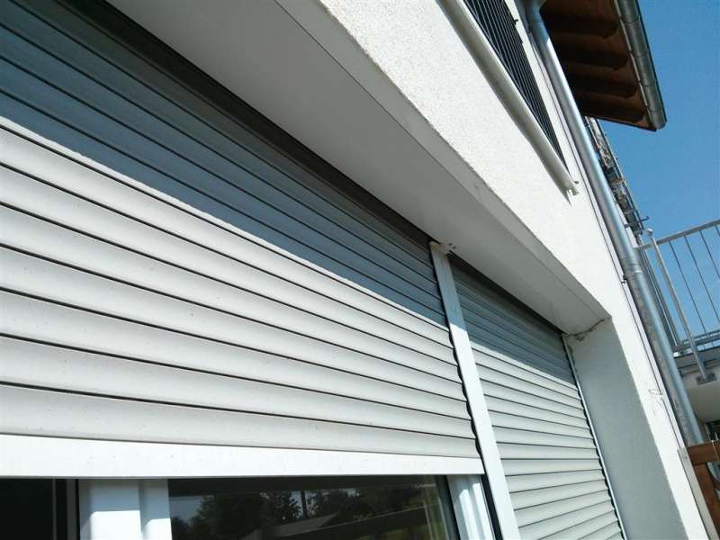 BAU.DE / BAU-Forum: 4. Bild zu Frage "Terrassentür auf Estrich montiert: Wärmebrücke, Abdichtung & Risiken beheben?" im BAU-Forum "Fenster und Außentüren" BAU.DE / BAU-Forum: 4. Bild zu Frage "Terrassentür auf Estrich montiert: Wärmebrücke, Abdichtung & Risiken beheben?" im BAU-Forum "Fenster und Außentüren"