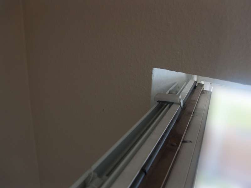BAU.DE / BAU-Forum: 4. Bild zu Antwort "Ich kann nicht sehen, ob das..." auf die Frage "Undichte Balkontür reparieren" im BAU-Forum "Fenster und Außentüren"
