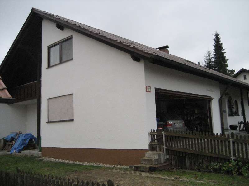 BAU.DE / BAU-Forum: 1. Bild zu Antwort "Garage d&auml;mmen: Empfohlene Isolierung & Anbringung (Dachgeschoss)" auf die Frage "Garage isolieren: Decke & T&uuml;r d&auml;mmen &ndash; Kosten, Material & Anleitung?" im BAU-Forum "Innenw&auml;nde"