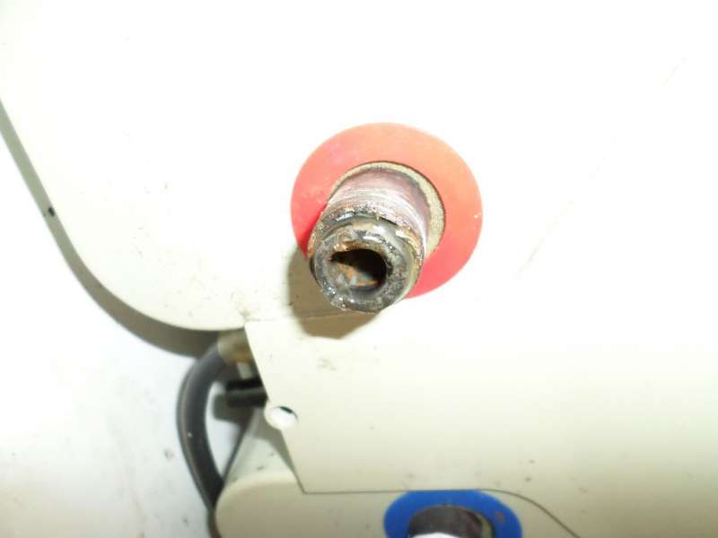 Bild zum BAU-Forumsbeitrag: Warmwasseranschlussstutzen Boiler verrostet im Forum Installation: Elektro, Gas, Wasser, Fernwärme etc.