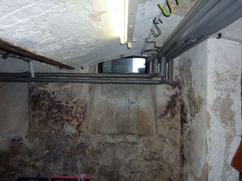 BAU.DE / BAU-Forum: 3. Bild zu Antwort "Kellerl&uuml;ftung: Au&szlig;entemperatur vs. Innentemperatur &ndash; Faustregel" auf die Frage "Feuchten Keller im Sommer l&uuml;ften? Tipps zur Vermeidung von Kondenswasser & Schimmel" im BAU-Forum "Keller"