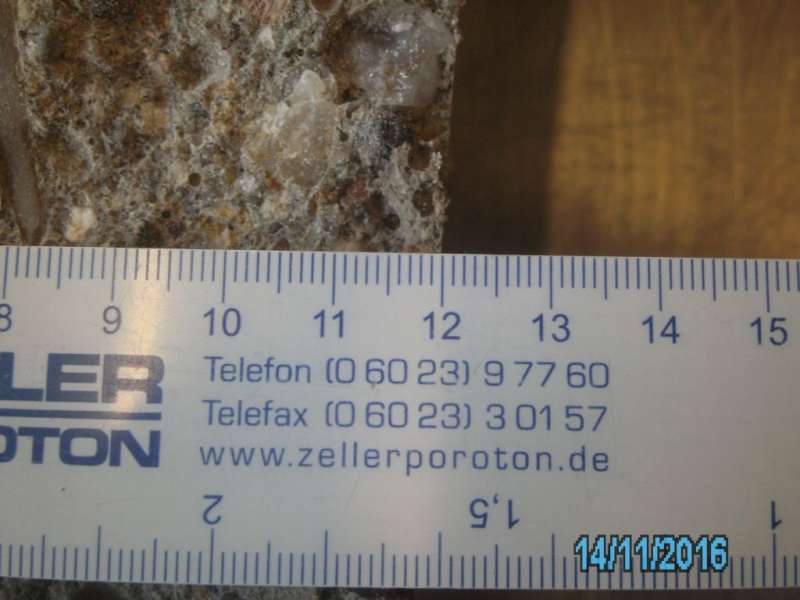 BAU.DE / Forum: 4. Bild zu Antwort "Wenn die Holztreppe nach jahrelangem" - die Frage lautete "Keller feucht, Hanglage, Lehmboden, DM-Bauernhaus 1837 bei Lörrach" im Forum "Keller"