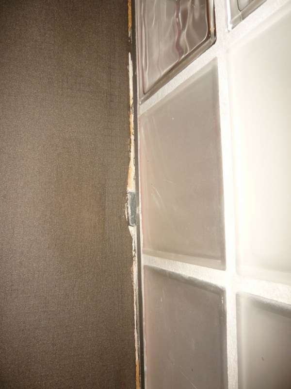 BAU.DE / BAU-Forum: 1. Bild zu Frage "Duschbereich abdichten: Silikon oder Dichtschl&auml;mme f&uuml;r Holzwand? Kosten & Anleitung" im BAU-Forum "Sanit&auml;r, Bad, Dusche, WC"