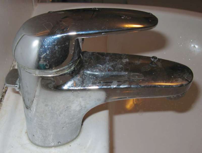 BAU.DE / BAU-Forum: 1. Bild zu Frage "Serie / Typ Hansa Waschtisch-Einhand-Einlochbatterie?" im BAU-Forum "Sanitär, Bad, Dusche, WC"