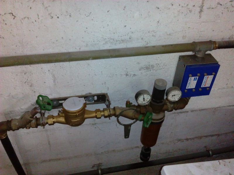 BAU.DE / BAU-Forum: 1. Bild zu Frage "Einbau Enthärtungsanlage in altem Haus 1956" im BAU-Forum "Sanitär, Bad, Dusche, WC"