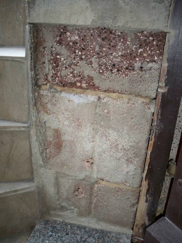 BAU.DE / Forum: 1. Bild zu Frage "ich möchte an der Keller-Außentreppe einen ..." im Forum "Modernisierung / Sanierung / Bauschäden"