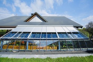 Wintergarten-Rollladen: Effektiver Hitzeschutz und Energieeffizienz zu jeder Jahreszeit