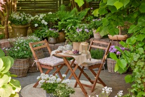 Akustik und Ästhetik im Außenbereich clever kombinieren - Bild: Charlotte Cowell / Unsplash Akustik und Ästhetik im Außenbereich clever kombinieren - Bild: Charlotte Cowell / Unsplash