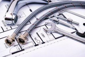 Die Gebäudetechnik umfasst alle technischen Systeme und Einrichtungen, die für den Betrieb und die Nutzung von Gebäuden erforderlich sind.