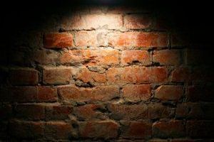 Eine Mauer ist eine vertikale Struktur, die dazu dient, Räume zu begrenzen, zu schützen oder abzuschließen. Eine Mauer ist eine vertikale Struktur, die dazu dient, Räume zu begrenzen, zu schützen oder abzuschließen.