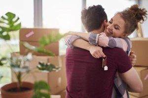 Ein Nachbar ist eine Person, die in räumlicher Nähe zu einer anderen Person oder einem anderen Grundstück lebt oder arbeitet.
