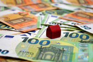 Schadenersatz ist ein zentraler Bestandteil des deutschen Zivilrechts und bezeichnet den Anspruch eines Geschädigten auf finanziellen Ausgleich für einen erlittenen Nachteil.