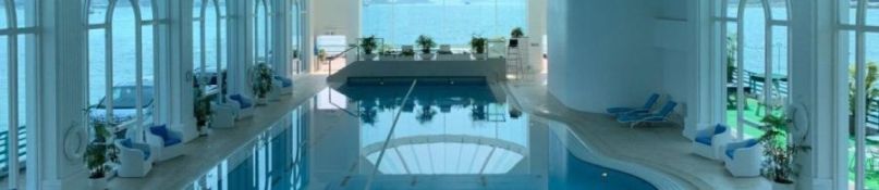 Schwimmhallenbau