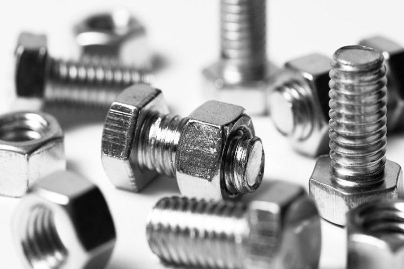 Befestigungstechnik umfasst alle Techniken und Systeme, die zur Verbindung und Fixierung von Bauteilen, Werkstoffen oder Gegenständen verwendet werden.