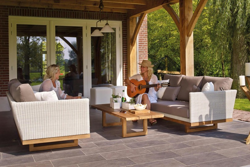 Materialwahl f&uuml;r Au&szlig;enpaneele mit Akustikfunktion