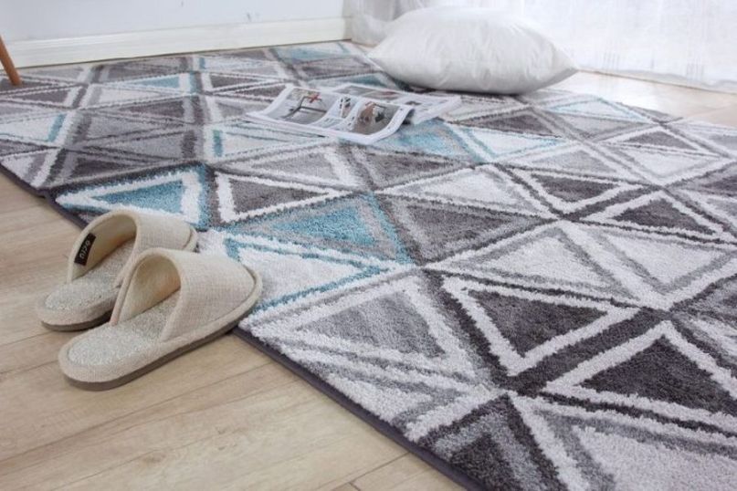 Ein Teppich ist ein Bodenbelag aus Textilien wie Wolle, Baumwolle oder synthetischen Fasern