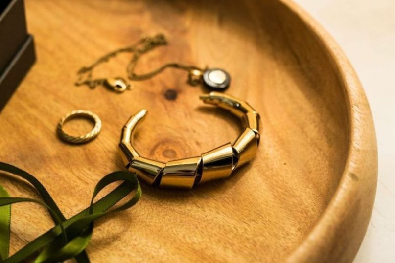 Wohnaccessoires sind Gegenstände oder Elemente, die der Dekoration und Verbesserung der Ästhetik eines Wohnraums dienen.